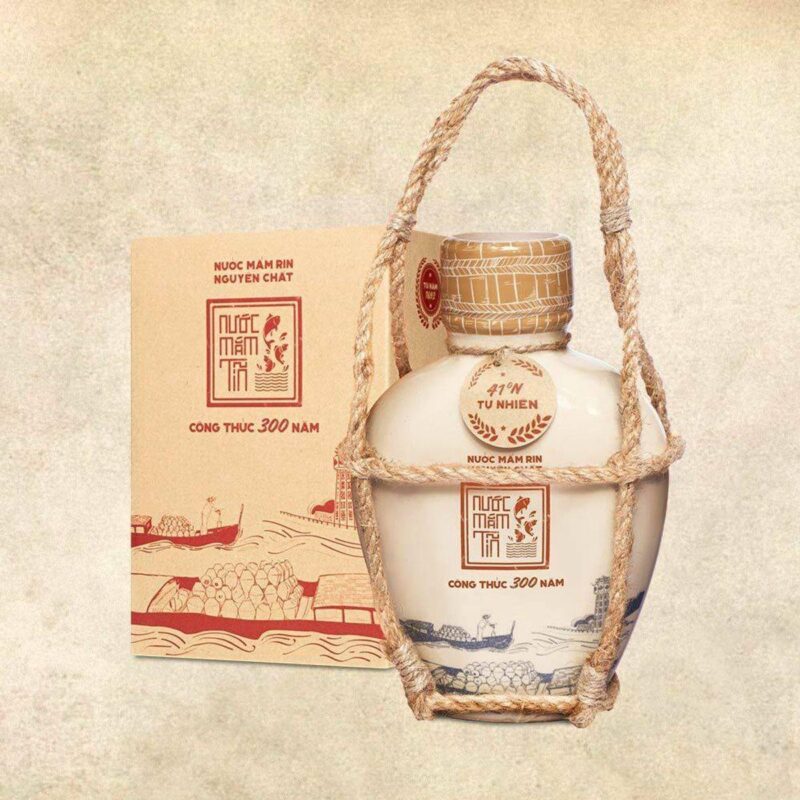 Bình gốm nước mắm Tĩn nhãn xưa 41N 500ml có quai dây thừng