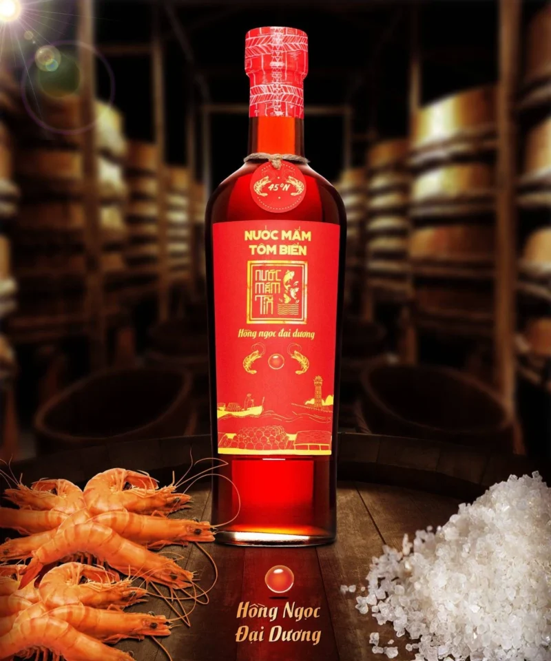 01 Nước mắm Tĩn Hiệu Tôm Biển Hồng Ngọc Đại Dương độ đạm 45N chai thủy tinh 500ml/chai ngon nguyên chất - ảnh 2