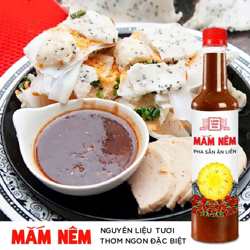 Mắm nêm pha sẵn chấm bánh hỏi, chả lụa