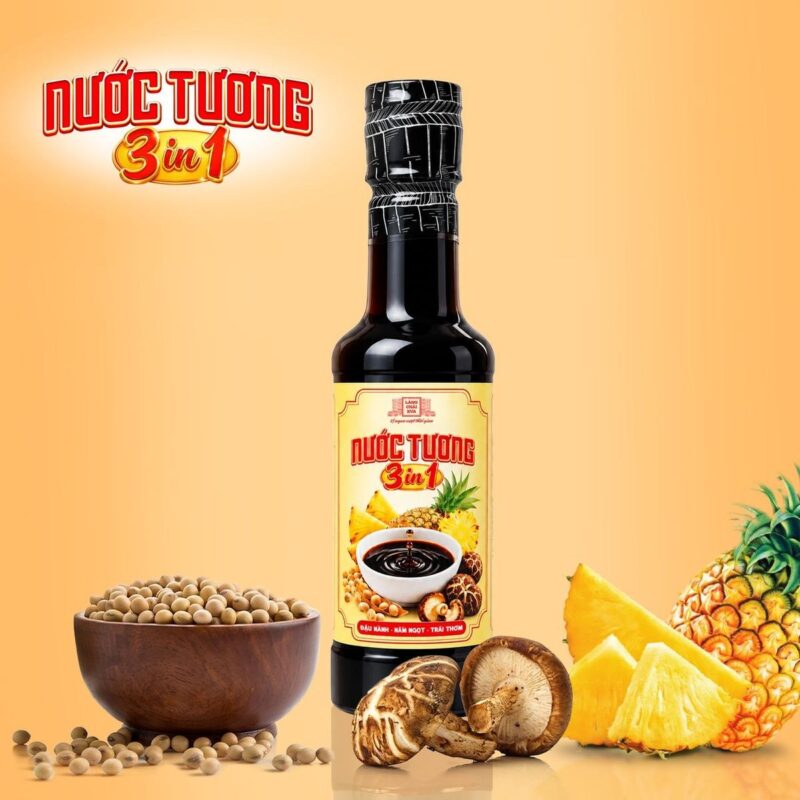 Chai nước tương 3 trong 1 Làng Chài Xưa 250ml cùng đậu nành, nấm, trái thơm